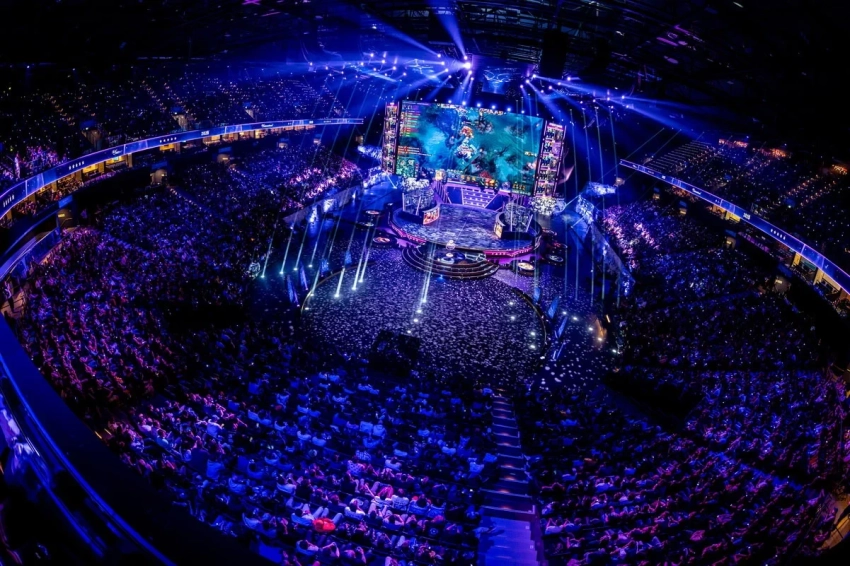 Тренер команды PARIVISION объяснил проблему подсказок на The International 14 по Dota 2